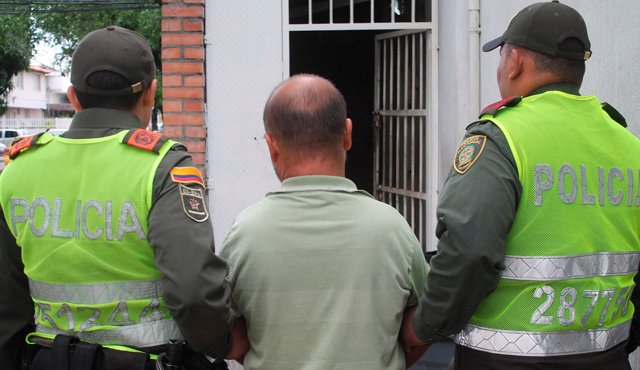 El acusado es un hombre de 54 años, natural de Medellín y residente del barrio Aeropuerto. Policía Nacional