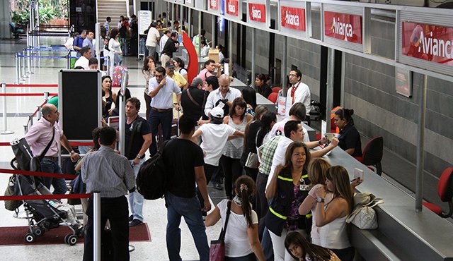 Los viajeros que llegan al aeropuerto contarán con zonas más amplías para espera y el abordaje de los aviones.
Juan Pablo Cohen