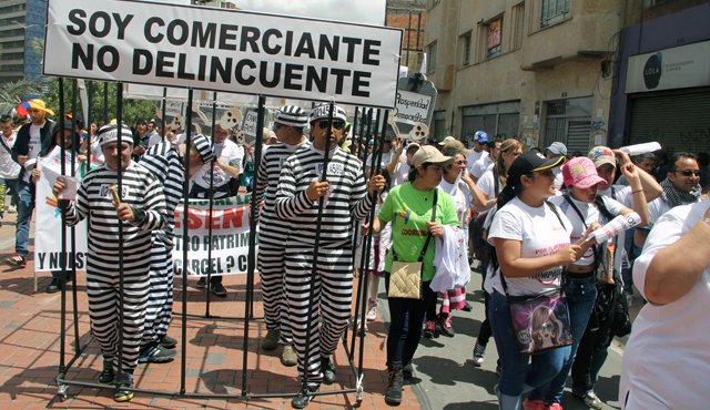 Los comerciantes legalmente constituidos nos oponemos a la creación de más impuestos: Albeiro Camacho. Colprensa