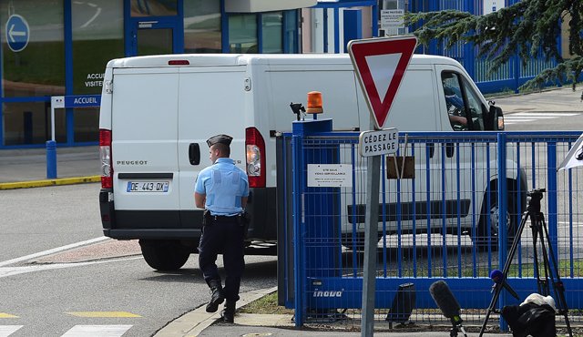 La justicia francesa se ha hecho cargo de la investigación porque cuatro de las 239 víctimas de la catástrofe eran franceses. AFP