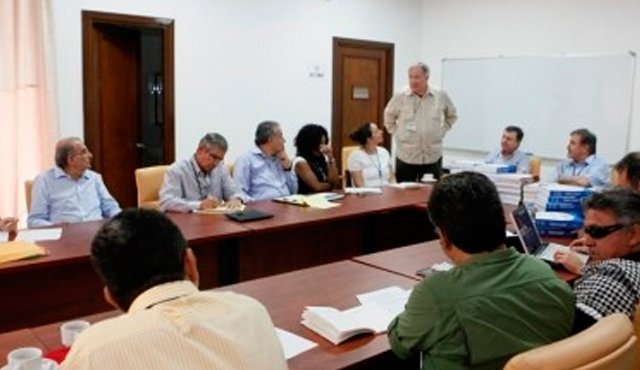 En un comunicado conjunto, las partes reconocieron avances en el proceso de paz. Las conversaciones se reanudarán el 17 de agosto. Colprensa