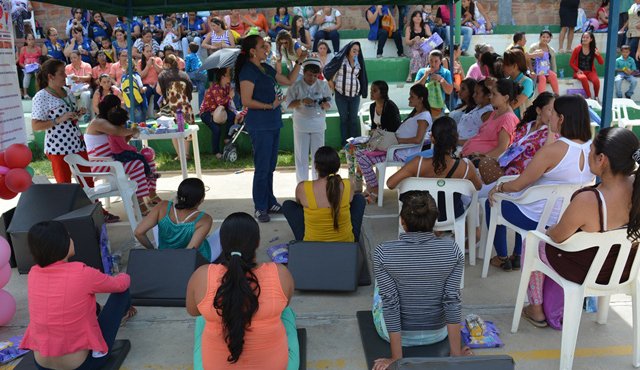 En el Hospital Emiro Quintero Cañizares se cumplen cada ocho días las jornadas de capacitación a los futuros padres. Daicy Echeverri