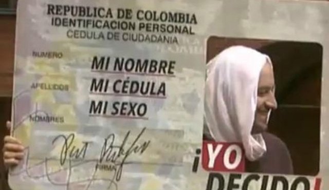 Cambio de sexo en la cédula de ciudadanía. Internet