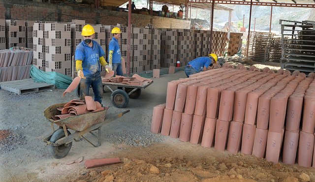 La innovación en los procesos industriales y en el desarrollo de los productos es la clave para que la industria de Norte de Santander gane terreno en el mercado internacional. Archivo