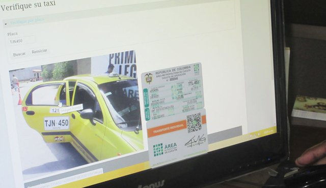 Con el censo de taxis que adelanta será más facil en el futuro no solo conocer cuántos carros hay en el área, sino su estado técnico mecánico y jurídico Orlando Carvajal