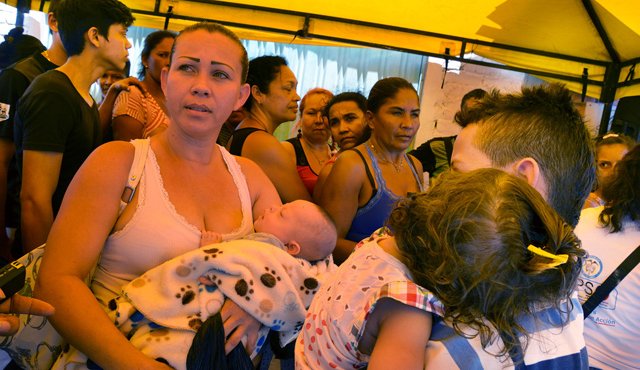 Yarima García, 38 años, madre de tres hijos, se encuentra refugiada en un albergue de La Parada. Rodrigo Sandoval