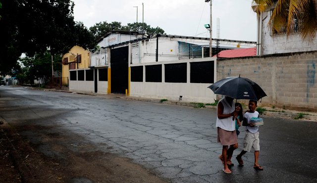 En Maracay, el vecindario de almacenes y casas sencillas que tienen poca altura en el que murieron los cuatro ladrones, fue el escenario de la primera campaña de pacificación de gran escala. AP