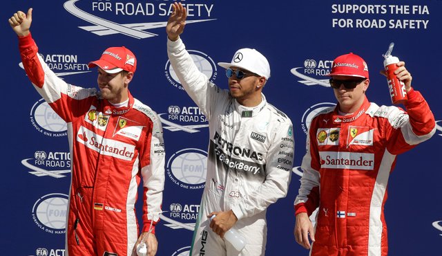 Hamilton logró la 7ª pole consecutiva en 2015, lo secundó el finlandés Kimi Raikkonen, y el de alemán Sebastian Vettel fue tercero. AP