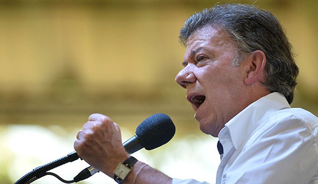 Los anuncios fueron hechos a través de una alocución en televisión. Colprensa