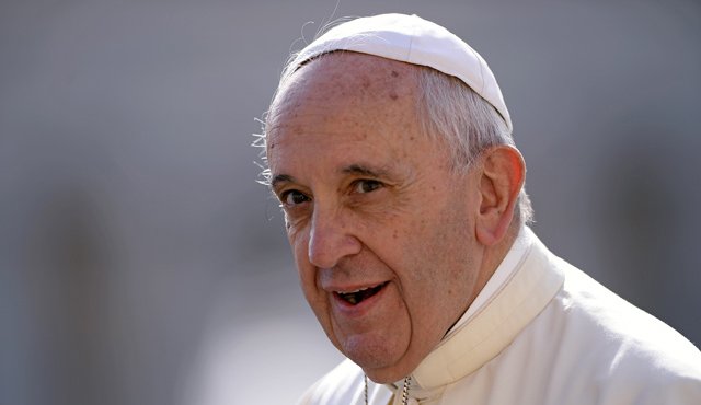 El papa Francisco se reunirá con Vladimir Putin. AFP