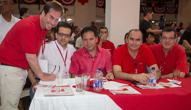 La Opinión