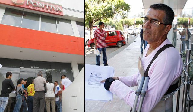 Los usuarios de la ARP Positiva denuncian que deben aguardar en la calle para ser atendidos. Mario Caicedo