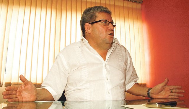 Ramiro Suárez Corzo paga una condena de 27 años de cárcel por el homicidio de Enrique Flórez. Archivo