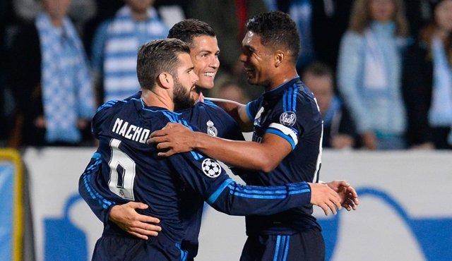 Real Madrid derrotó 2-0 al Malmo. AFP