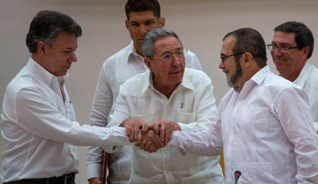 "La delegación de paz de las Farc quiere honrar sus compromisos", expresó la guerrilla, a través de un comunicado. AFP