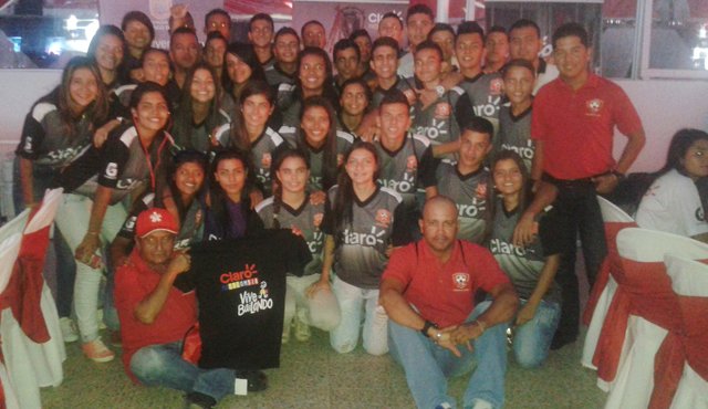 Estos son los dos equipos de Norte de Santander: Guerreras y el Distrito de Riego, que participan en la final de la séptima versión de la Copa Claro de fútbol aficionado que se lleva a cabo en Cali. Cortesía