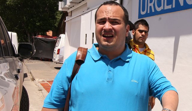 Charles Torres, candidato a la Alcaldía de Cúcuta, denunció un atentado en su contra. Obando