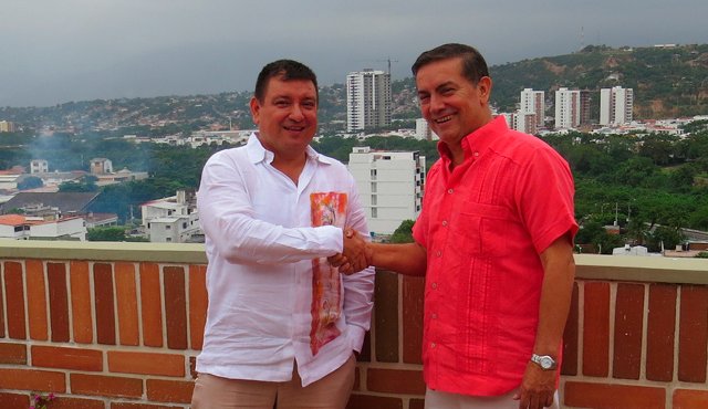 El empresario Frank García (izquierda) hace parte de la lista del Partido Liberal a la Asamblea y cuenta con el apoyo del exdiputado Francisco Bermont. Cortesía