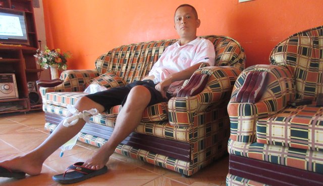 Wilfredo Garcés Aponte no recibe de la Eps Caprecom los controles ni los medicamentos que le ordenó su médico tratante después de que le trasplantaran un riñón que no le servía. Si vida corre peligro. Orlando Carvajal