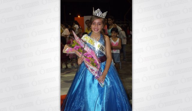Nicol Valeria Urduz, representante del barrio San Mateo de Chinácota, fue la ganadora del título. Leo Mantilla