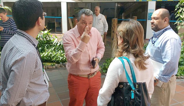 Las acusaciones de corrupción y compra de votos por parte del alcalde Carlos Socha, de Villa del Rosario, fueron protagonistas en Corponor. Rodrigo Sandoval