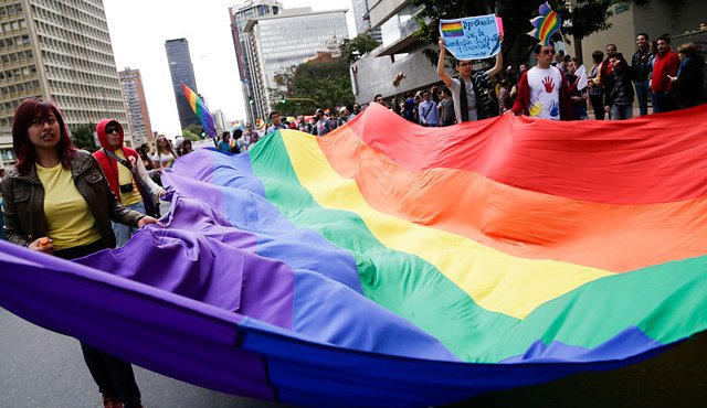 Adopación gay. Colprensa