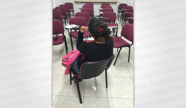 Victoria vive con su hijo, nacido de la violación de la que fue víctima por tres guerrilleros del ELN. Archivo