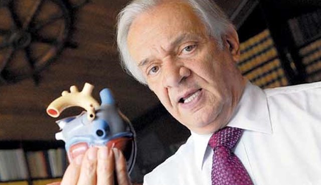 Jorge Reynolds. Internet