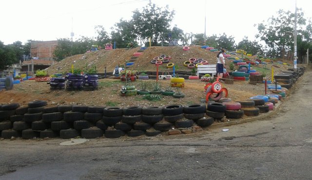 La paciencia ha sido el mejor aliado de los vecinos del sector, que con unión construyeron este parque ecológico en 3 meses y ahoran sufren por protegerlo. Jean García
