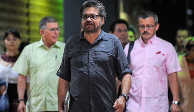 El jefe negociador de la guerrilla ‘Iván Márquez’ afirmó que las negociaciones de La Habana "han alcanzado en ya tres años de trabajo importantes éxitos parciales". AFP
