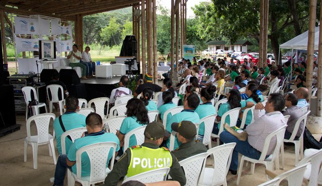 Durante el evento, la temática de las aguas residuales acaparó la atención de los expertos e invitados especiales. Luis Alfredo Estévez