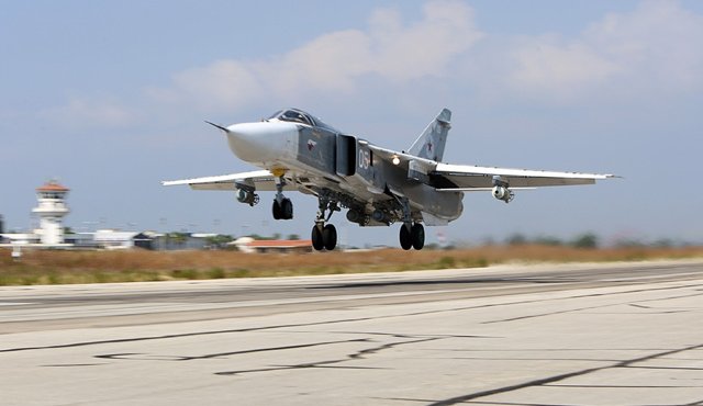 Este es el avión ruso Sukhoi Su-24. AFP