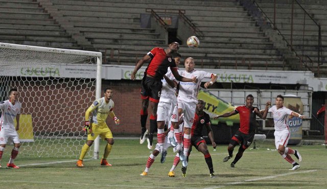Nueve meses duró el último paso del Cúcuta Deportivo por la primera división. En 2016 jugará en la B. Archivo