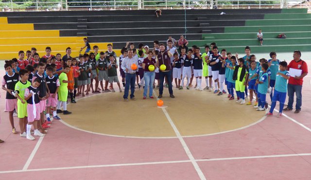 El campeonato deportivo permitió que niños y jóvenes se integrarán en pro del deporte. Reinaldo Cañizares