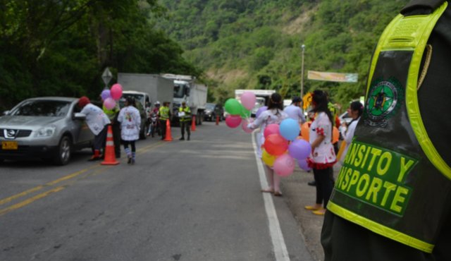 El lanzamiento de estas tres campañas se realizó en el kilómetro 114 vía Pamplona – Cúcuta. Policía Nacional
