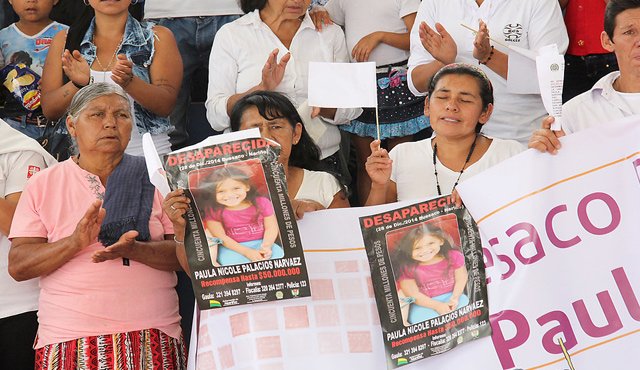 Los padres de familia exigen esclarecer los hechos y encontrar los responsables. Colprensa