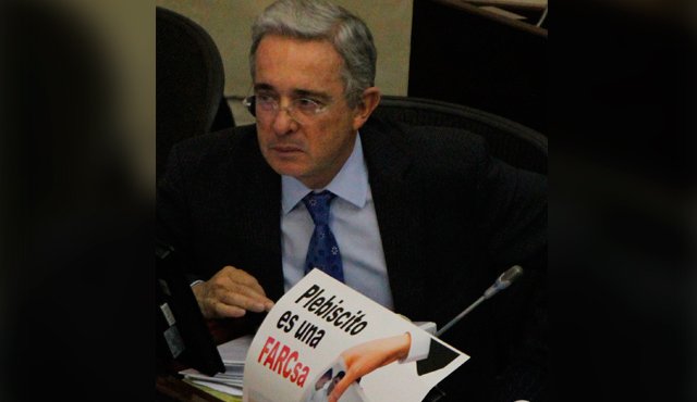 Se incluyó un parágrafo en donde se obliga al Gobierno nacional a financiar las campañas por el sí y por el no. Colprensa