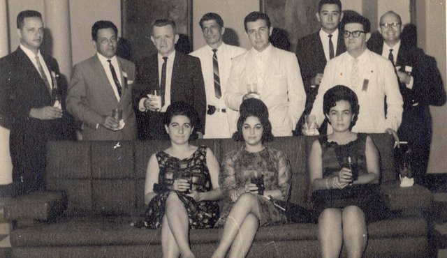 Empresarios y dirigentes de la ciudad hace 60 años. Archivo