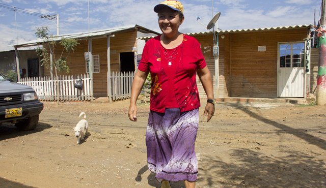 Mariela García se ha ganado el cariño y respeto de sus vecinos por su colaboración y disposición para ayudar a quién lo necesita. Alfredo Estévez