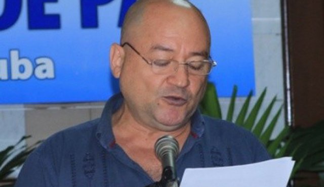 Tras año y medio de discusiones en ese punto, las Farc pidieron llegaar a un acuerdo en el tema de víctimas. Asimismo consideran que lo acordado debe conducir el proceso a una Asamblea Nacional Constituyente y no a un plebiscito, como pretende el gobierno Colprensa