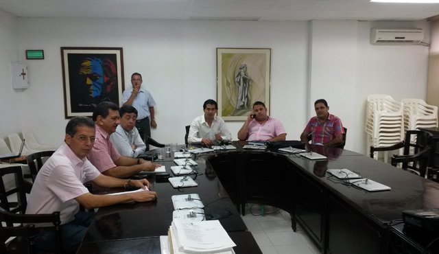 La comisión de acreditación que nombró la asamblea para el seguimiento a la convocatoria para elegir contralor del departamento comenzó ayer la revisión de las hojas de vida y los documentos aportados por los participantes. Archivo