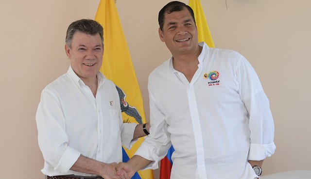 Juan Manuel Santos y Rafael Correa. Colprensa