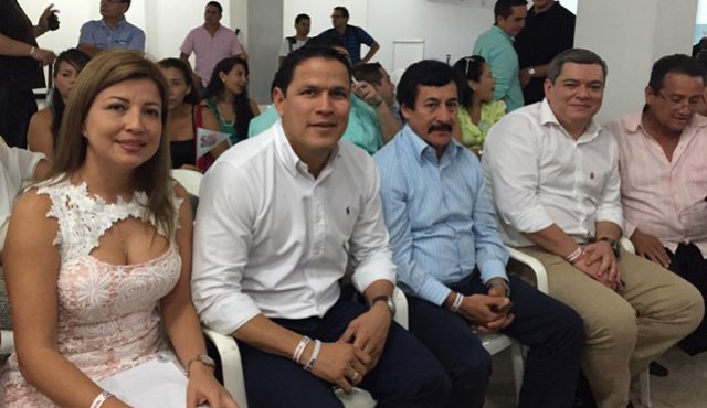 La esposa del excandidato Jorge Acevedo lleva la delantera en el grupo de admitidos. Internet