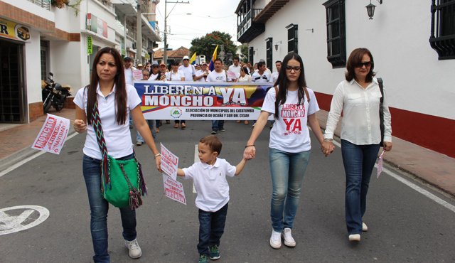 Los ocañeros han organizado varias marchas para pedir la liberación de Ramón José Cabrales Camacho. Archivo