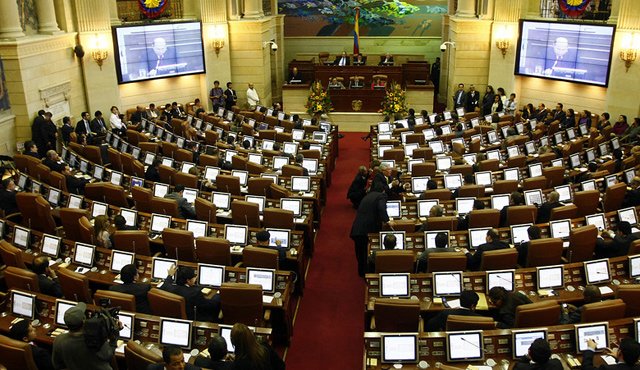 El Gonbierno y varios partidos se sentarán a dialogar sobre diversas cuestiones relacionadas con el sistema electoral y el sistema político colombiano. Colprensa