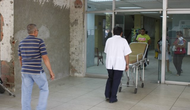 Al parecer, los padres se ausentaron del lugar mientras traían algunas cosas para el paseo. Archivo