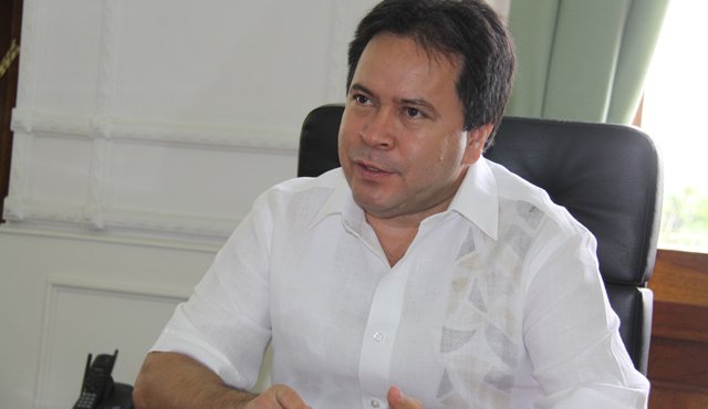 William Villamizar laguado, quien fue electo gobernador de Norte de Santander el pasado 25 de octubre, asume por segunda ocasión la dirección del departamento, esta vez con el aval de los Partidos Liberal y de la U. Archivo