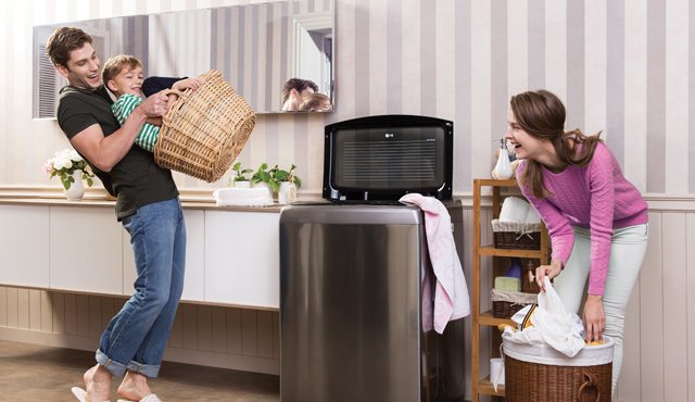 Ahora, además de calidad, los usuarios buscan en una lavadora que ahorre agua y energía. Colprensa