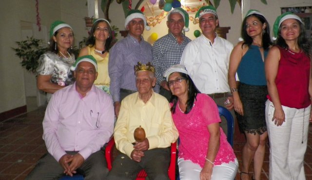 Su familia se reunió el pasado 24 de diciembre para celebrarle su 105 cumpleaños. Ese día, Carlos Julio insistió en que se sentía de 20 años. Javier Sarabia