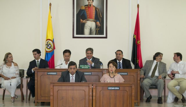 Por unanimidad, los trece diputados que se posesionaron el sábado eligieron la nueva mesa directiva de la Asamblea, enviando así un mensaje de cohesión. Juan Pablo Bayona